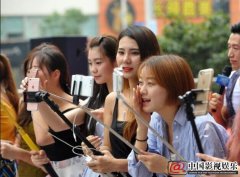 “网红”也遇讨薪难 500名直播主播被欠薪